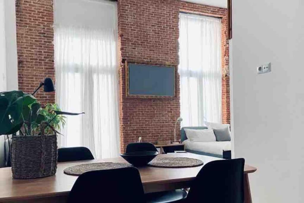 דירות Unique Nyc Style Loft In The Heart Of מדריד מראה חיצוני תמונה